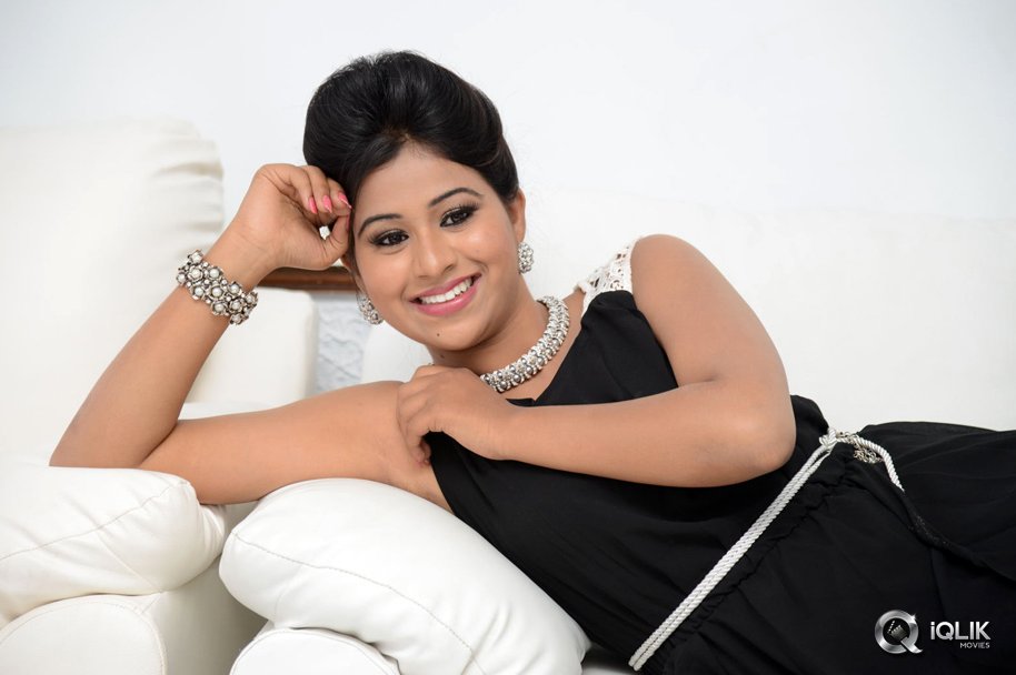 Manjula-Rathod-at-Green-Signal-Audio-Success-Meet